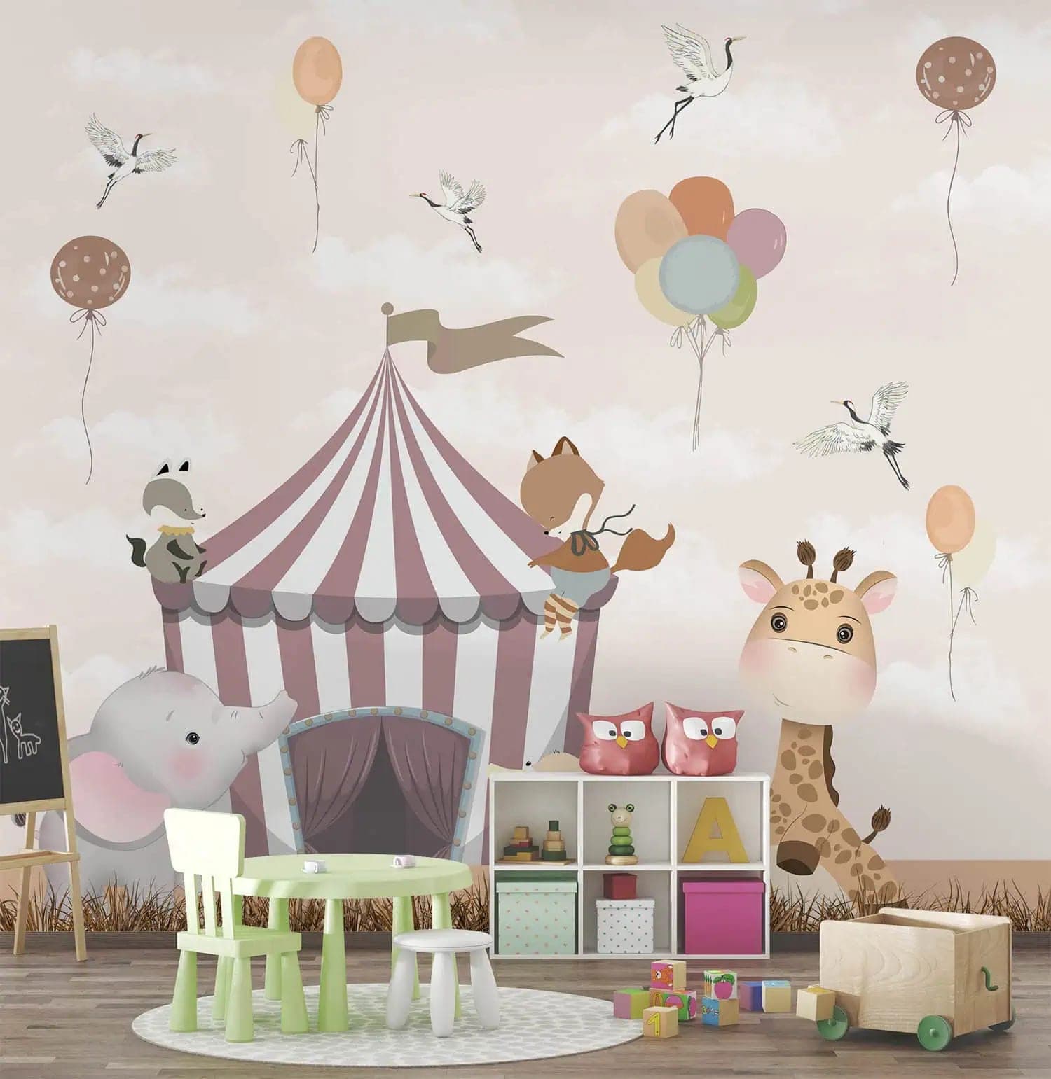 kinderkamer dieren circus en ballonnen pasteltinten behang in roze — naadloos op maat geprint